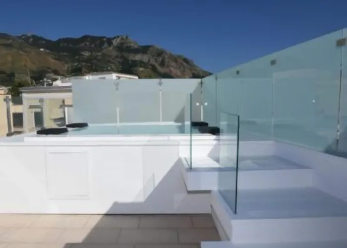 White 1903 - Rooftop Pool & Luxury 4* Forio di Ischia