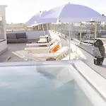 White 1903 - Rooftop Pool & Luxury Bed & Breakfast 4*