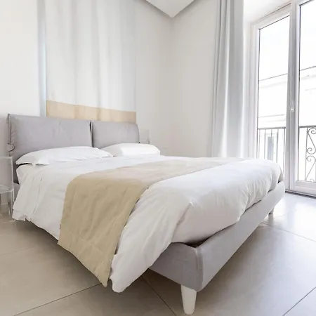 White 1903 - Rooftop Pool & Luxury فندق مبيت وإفطار Forio di Ischia