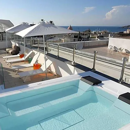 White 1903 - Rooftop Pool & Luxury Bed & Breakfast Forio di Ischia