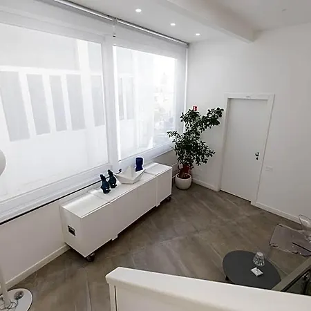 White 1903 - Rooftop Pool & Luxury 4* Форио