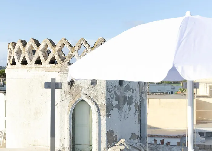 White 1903 - Rooftop Pool & Luxury Bed and breakfast 4*