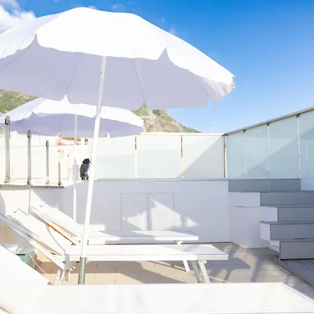White 1903 - Rooftop Pool & Luxury Bed & Breakfast Forio di Ischia
