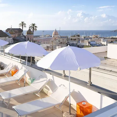 White 1903 - Rooftop Pool & Luxury Forio di Ischia