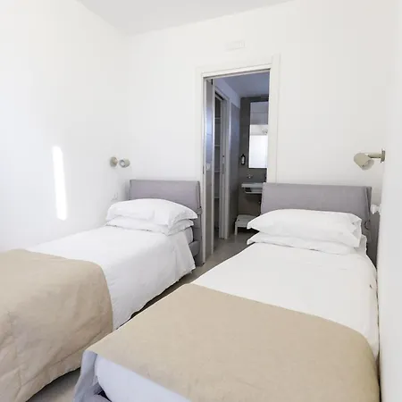 Bed & Breakfast White 1903 - Rooftop Pool & Luxury Forio di Ischia