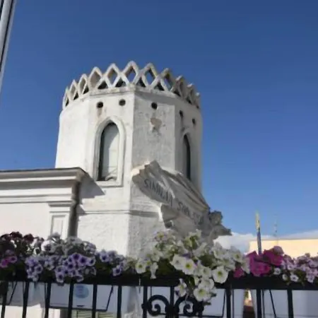 White 1903 - Rooftop Pool & Luxury 4*